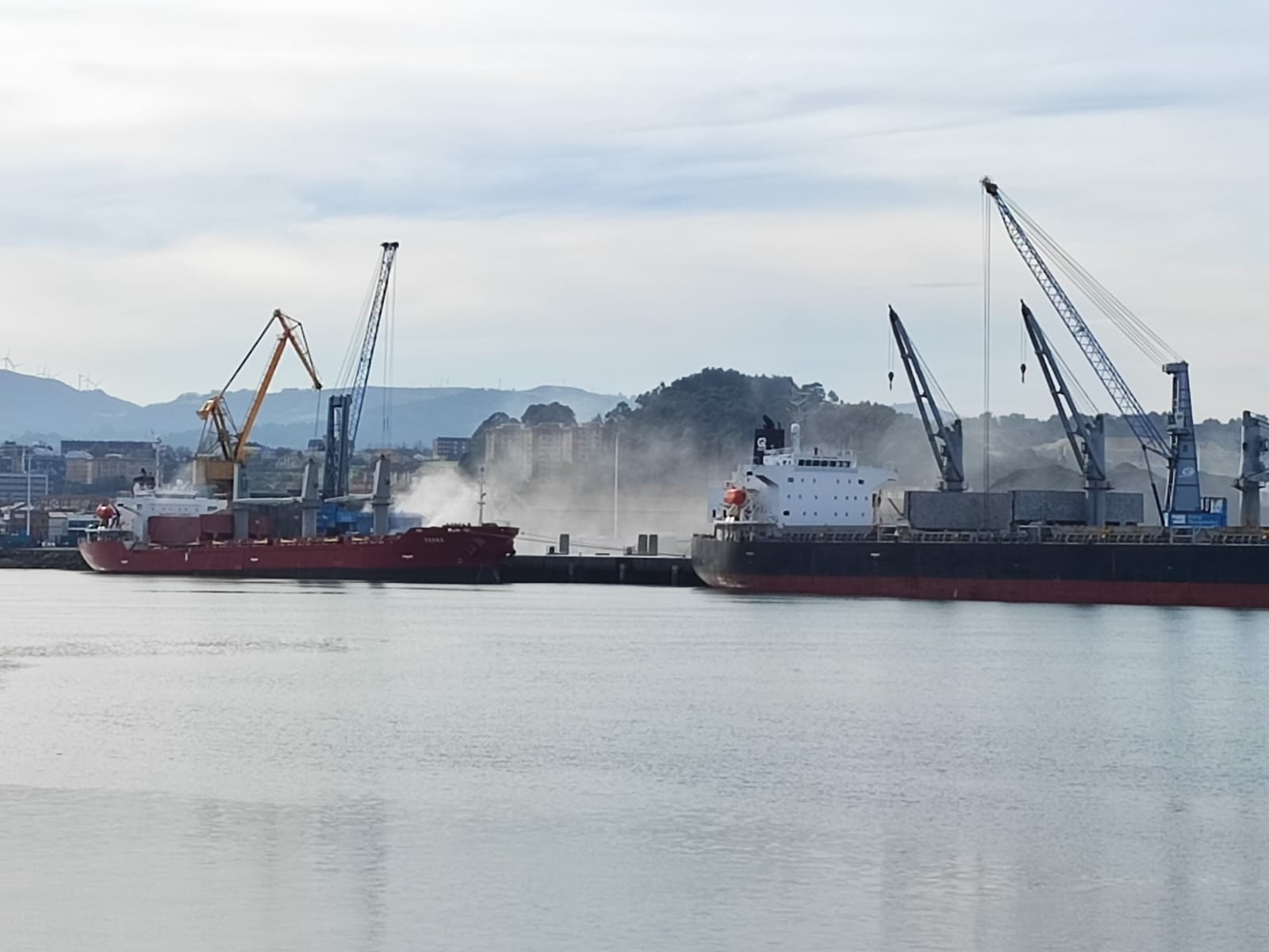 Nuevas emisiones en el puerto de Avilés