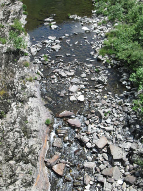 Rio Narcea seco